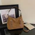 Retro brown hobo shoulder bag, large capacity PU leather daily commuter tote bag for women - No Pendant / Brown