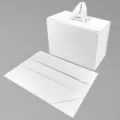 Détail de boîte cadeau pliante blanche montrant la structure plate et la boîte assemblée. - 38*28*13.5cm / Blanc