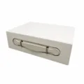 Weißer PU Leder Geschenkkarton mit Griff und Metallverschnallung für Kosmetik und Elektronik. - Klein: 30*22*9.6cm / Weiß