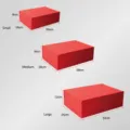 Red folding gift box with magnetic flap, available in small, medium, and large sizes. - Small 20x18x8cm / Red