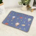 Comfortable pet sleeping mat for dogs and cats, soft quilted fabric with cute animal print. - Denim Blue Little Lion