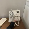Mini sac à dos mignon à pois pour femme, sac de voyage décontracté et élégant pour le quotidien. - Avec Pendentif / Blanc Cassé