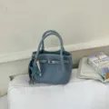 Blue denim bucket bag with pearl and star pendant, stylish retro tote handbag for women. - With Pendant / Blue