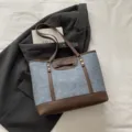 Damen Große Kapazität Shopper Tasche Filz Schultertasche mit Schleife und Lederimitat. - Blau und Braun