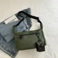 Japanische minimalistische Umhängetasche Mode lässige Schultertasche für Damen Outdoor Alltag - Grün