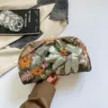 Chic pochette brodée de sequins floraux pour femmes, sac à main de design élégant. - Vert