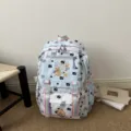 Zaino casual di grande capacita con stampa capybara carina e spallacci arcobaleno vivaci. - Blu