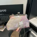 Τσάντα clutch με κέντημα παγιέτας και κούμπωμα vintage τσάντα ώμου χιαστί για γυναίκες. - Ροζ
