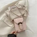 Sac bandoulière vertical rose pour femme, sac épaule téléphone en cuir PU avec boucle en bois. - Rose