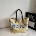 Μπεζ καμβάς τσάντα ώμου με μπλε hello τύπωμα, μεγάλη casual καθημερινή τσάντα tote. - Χακί