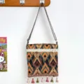 Bolso cruzado tejido de estilo étnico con borlas y bordado metálico para la moda. - Estilo 8