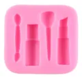 Rosa Silikonform mit süßen Make-up Werkzeugen wie Lippenstiften für Fondant und Torte. - 4000-153 / Rosa