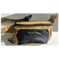 Khakifarbene und schwarze Outdoor Sport Gürteltasche, stylische Bauchtasche für den Alltag. - Hellbraun