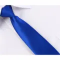 Cravatta stretta blu per uomini e donne, elegante cravatta slim per affari e tempo libero. - Stile Annodato a Mano 5cm / Blu zaffiro