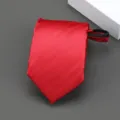 Corbata de cremallera a rayas rojas para hombres y mujeres negocios detalle vista top. - Estilo Rayado Diagonal (D-18) / 8cm / Rojo