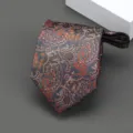 Detalle de corbata de negocios con cremallera, patrón de cachemira y textura. - Estilo de Patrón de Nubes Auspiciosas y Fénix / 8cm / Color Oscuro