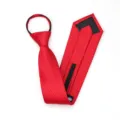 Corbata roja con cremallera para hombre, corbata prehecha fácil de tela para negocios. - Corbata Preanudada con Cremallera / 8cm / Modelo D15