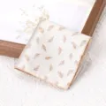Heren vintage bladpatroon pochet, elegante trouwpak formele pak sakdoek accessoire voor heren. - Beige Veer Borstzakdoek
