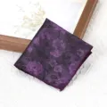 Paarse Bloemen Pochet Heren Pak Zakdoek Bruiloft Formele Zakelijke Accessoire Mode - Kleur van Wolk - Paars Borstzakdoek