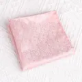 Roze retro patroon heren pochet pak zakdoek trouwerij borst accessoire detail weergave. - Rouyunxian Lichtroze