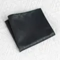 Detail heren pochet, donker visgraat motief formele pak accessoire zakdoek. - Rouyunxian Donkergroen