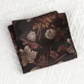 Vintage bruine bloemige pochet detail, prachtig jacquard ontwerp voor heren kostuum. - Donker Koffie Heelal
