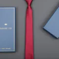 Solid red business formal necktie with blue gift box, elegant men's zipper tie variant. - 6cm Burgundy Glossy Zipper (With Long Gift Box)