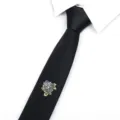 Corbata negra con cremallera de 5 cm con bordado floral para ropa formal de hombre y mujer. - Estilo Anudado a Mano Bordado Rosa Negra / 5cm / Negro