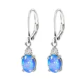 Silberne Ohrhaken mit funkelnden blauen Opalen und klaren Zirkoniasteinen für Damen. - Geometrischer Ovaler Stil (ER972)