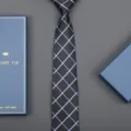 Blue and black plaid necktie detailed view, elegant business formal tie with box. - 8cm Business Black Plaid Zipper (Long Gift Box)