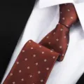Red patterned business necktie for men and women, classic formal wear accessory for weddings. - 8cm Italian Coffee Zipper