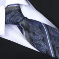 Cravatta da Uomo in Seta Paisley Nero Blu Affari Abito Accessorio Elegante Formale - Cravatta Fatta A Mano Nuvole Auspiciose(ZSY010) / Blu navy