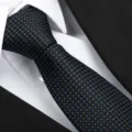 Cravatta da uomo in seta nera con motivo a pois blu, cravatta formale per affari. - Cravatta Fatta A Mano Punti Blu / Blu navy