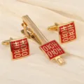 Ensemble boutons de manchette et pince à cravate mariage homme, émail rouge doré chic. - Or Carré Double Bonheur Pince à Cravate et Boutons de Manchette Set