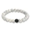 Βραχιόλι από φυσική πέτρα με λευκό howlite και μαύρη λάβα εθνοτικού στιλ λεπτομέρεια. - Τυρκουάζ με Μαύρες Φλέβες Ηφαιστειακή Πέτρα