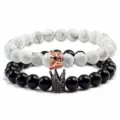 Set di bracciali di perle in turchese bianco e onice nera con ciondolo a corona. - Turchese Bianco Agata Nera Set Raffinato (Stile M) / Set di 2 pezzi