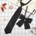Set cravatta e fiocco JK a quadri giapponese, accessorio stile studente chic. - A Quadri Neri Versatili