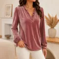 Chemisier élégant pour femme en velours à manches longues et col V avec volants chic. - Rose