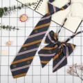 Set cravatta e fiocco stile giapponese uniforme JK blu scuro con righe per donne. - Striscia Bianca Blu Scuro M