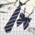 Set cravatta e farfallino a righe blu scuro stile accademia JK giapponese per donne - Striscia Blu Marino