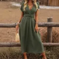 Robe longue élégante unie à col en V manches chauve-souris taille froncée femme été chic. - S / Vert Militaire