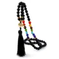 Collar de cuentas de chakra de piedra natural de 8 mm con colgante de árbol de la vida - Estilo Ágata Negra Mate