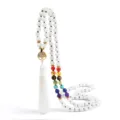 Lange weiße Perlen Chakra Halskette mit Lebensbaum Anhänger und Quaste Modeschmuck - Weißes Porzellan Optik