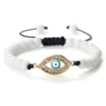 Bracelet de perles mauvais œil avec perles blanches et pendentif œil de protection doré - Blanc Porcelaine (Mauvais Oeil Doré)