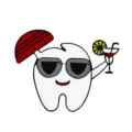 Cute cartoon tooth metal brooch creative dental clinic badge funny enamel pin lapel gift - Vacation Tooth