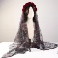 Dunkler gotischer Halloween Haarreif mit schwarzem Schleier und roten Rosen für Party. - Schleier Modell