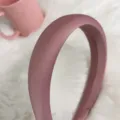 Cerchietto Imbottito in Raso Rosa Fascia per Capelli Tinta Unita Accessorio Minimalista - rosa scuro