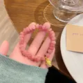 Joli bracelet en perles de quartz rose avec pendentif chat porte-bonheur, bijou mignon. - Style Chat de la Chance