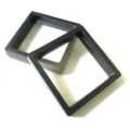 Boîte de présentation de bijoux flottante 3D carrée noire pour bracelets vue détaillée. - Boîte de Suspension / Noir