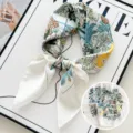 Pañuelo de seda mujer moda estampado de selva cuadrado 70cm elegante accesorio de pelo - Paraíso Animal Verde y Blanco